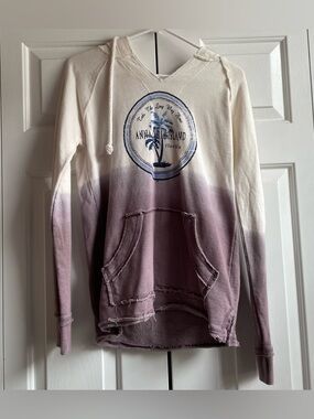 Anna Maria Island Dip-Dye Hoodie - Cream to Maroon